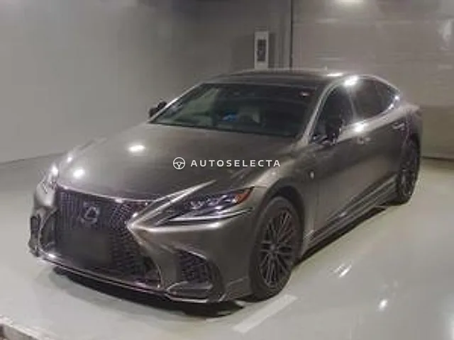 Lexus LS 2018, auction grade 4