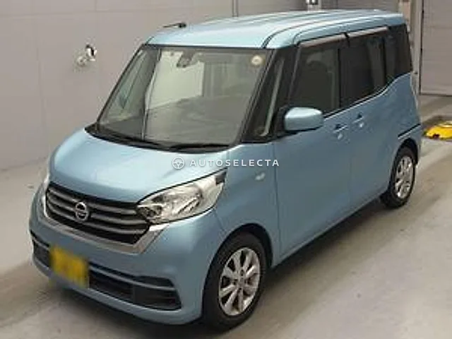 Nissan Dayz Roox 2017, auction grade 4