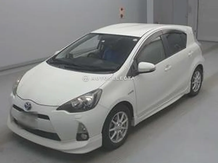 Toyota Aqua 2014, photo 1 of 1