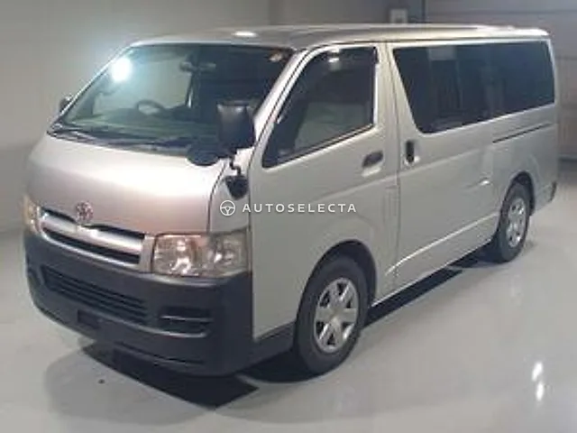 Toyota Hiace Van 2007, auction grade RA