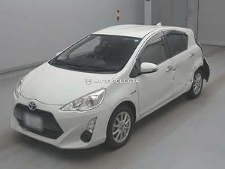 Toyota Aqua 2017, photo 1 of 1