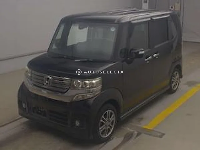 Honda N-BOX Custom 2014, auction grade 4