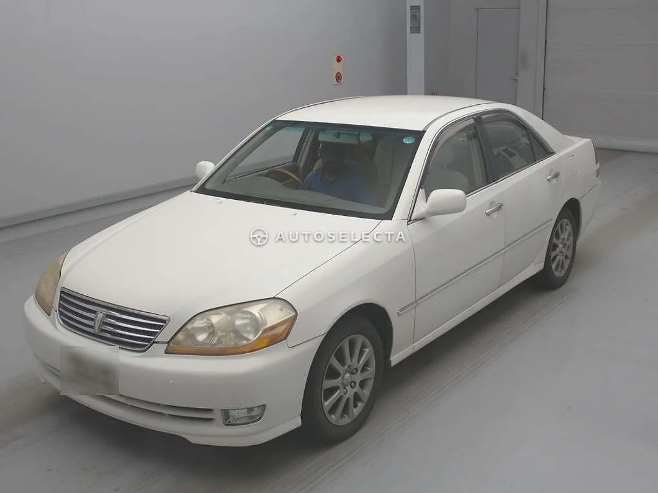 Toyota Mark II 2003, photo 1 of 2