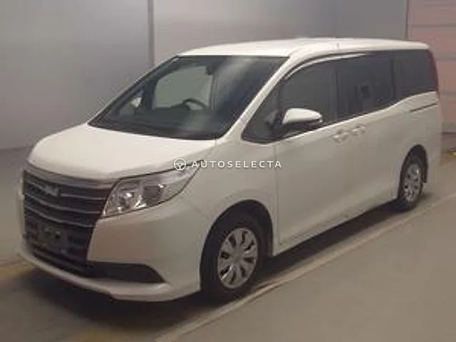 Toyota Noah 2015, auction grade RA