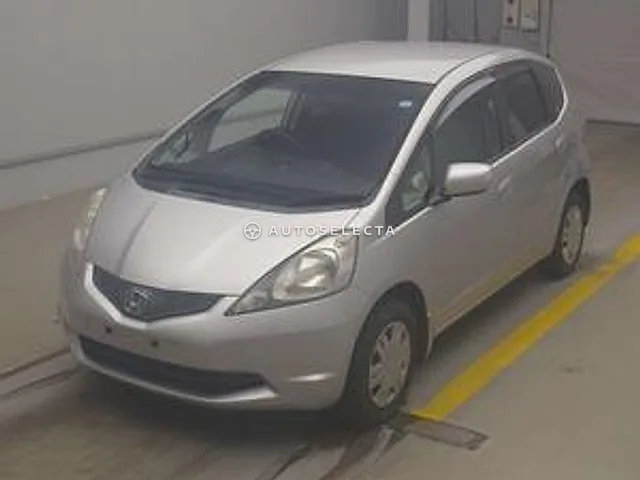 Honda Fit 2010, auction grade 4