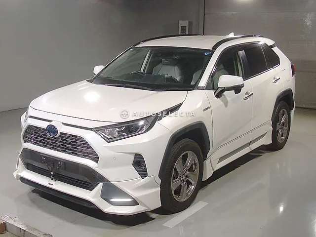 Toyota RAV4 2019, auction grade 4