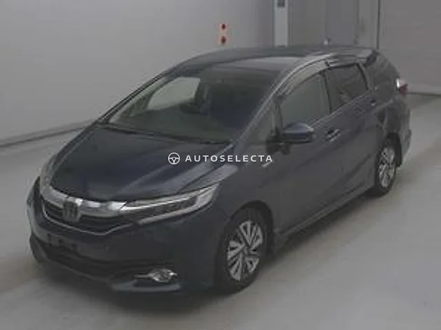 Honda Shuttle 2019, auction grade 3.5