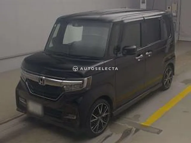 Honda N-BOX Custom 2019, auction grade 4