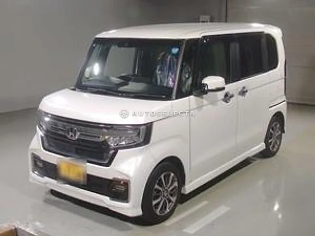Honda N-BOX Custom 2021, auction grade 4.5