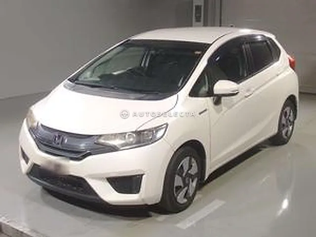 Honda Fit Hybrid 2014, auction grade 4