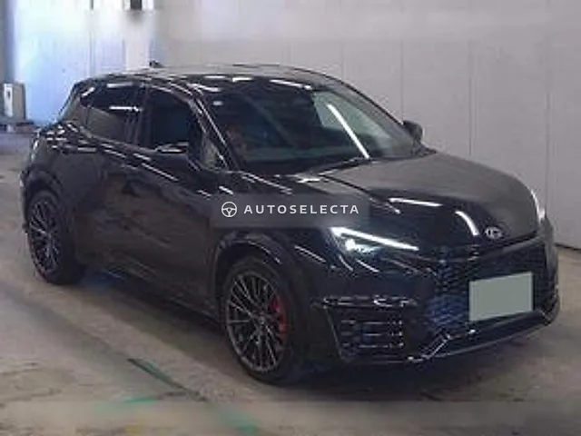Lexus LBX 2025, auction grade 5