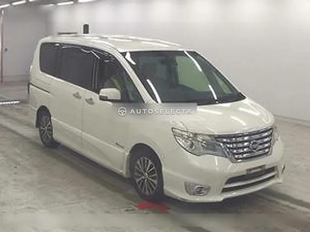 Nissan Serena 2014
