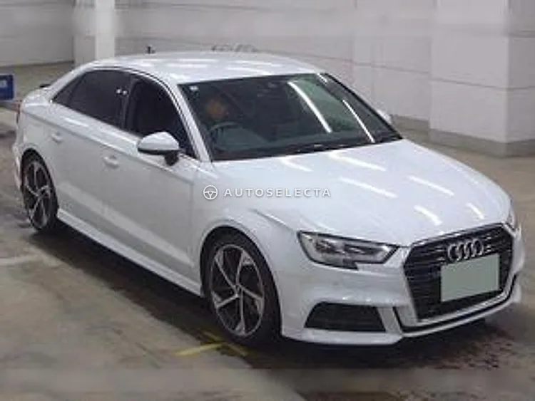 Audi A3 Sedan 2019, photo 1 of 1
