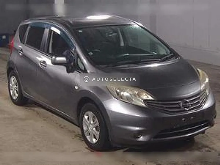 Nissan Note 2013, photo 1 of 6