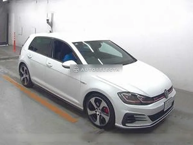 Volkswagen Golf GTI 2017, auction grade 4.5