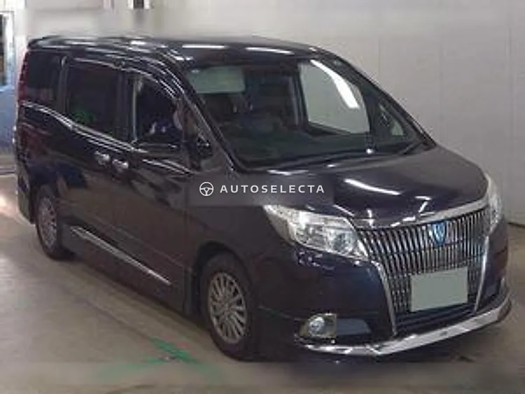 Toyota Esquire 2015, photo 1 of 1