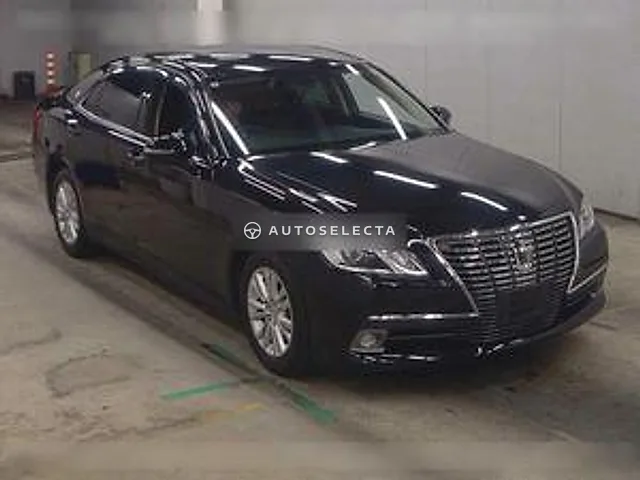 Toyota Crown 2015, auction grade 4