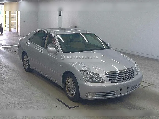 Toyota Crown 2007, auction grade 3.5