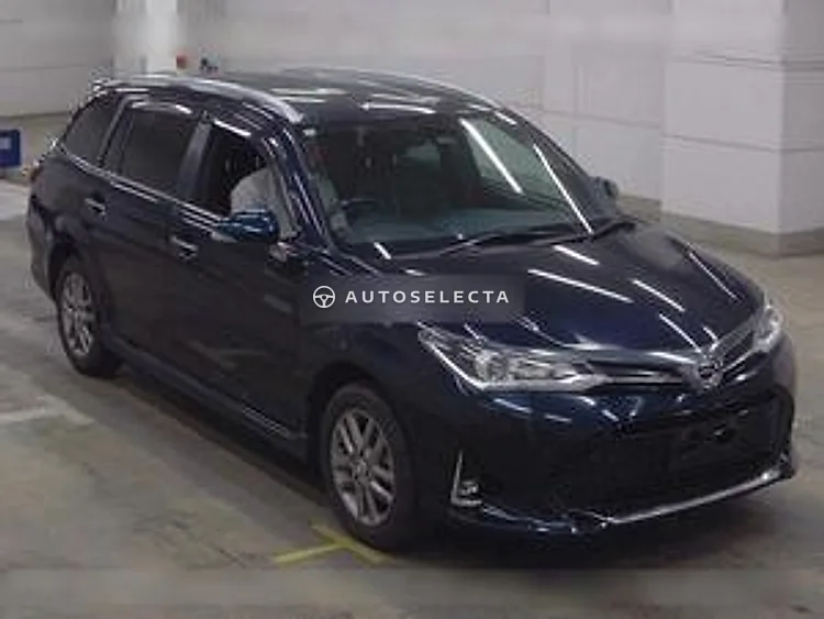 Toyota Corolla Fielder 2017, photo 1 of 1