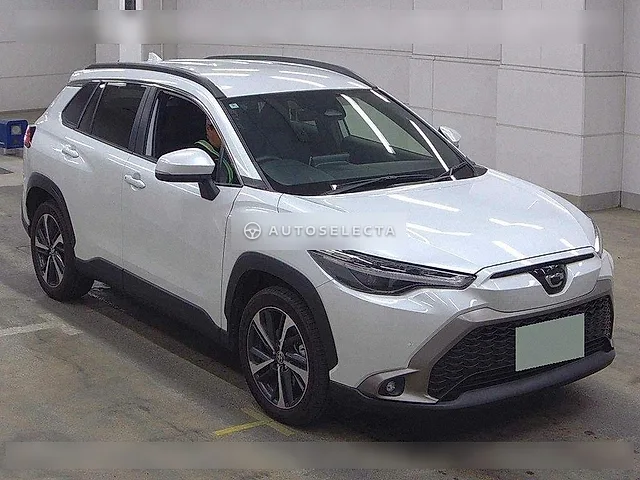Toyota Corolla Cross 2025, auction grade 5