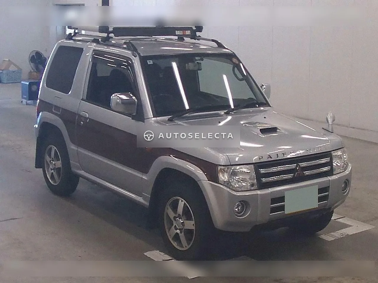 Mitsubishi Pajero Mini 2011, photo 1 of 1