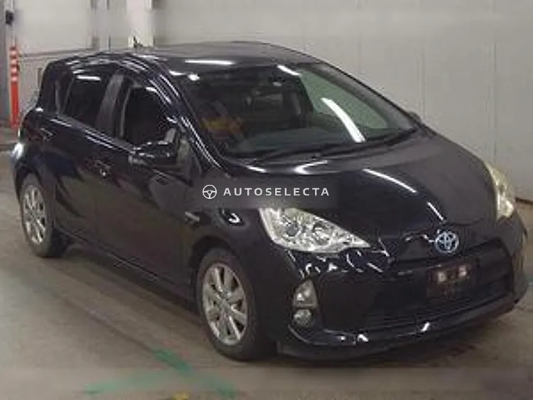 Toyota Aqua 2014, photo 1 of 1