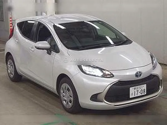 Toyota Aqua 2023, auction grade 4