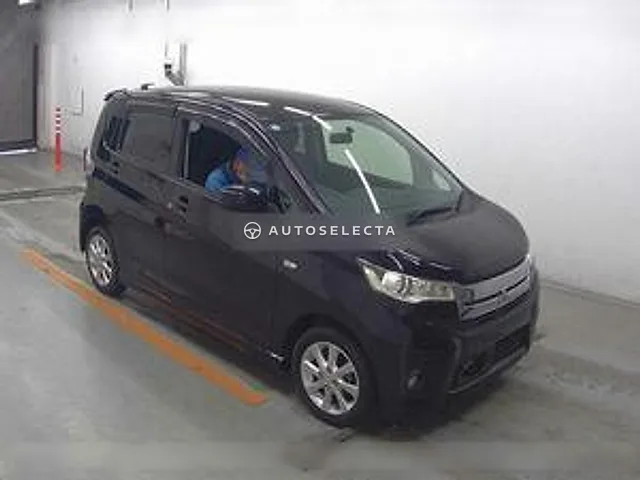 Mitsubishi eK Custom 2013, auction grade 3.5