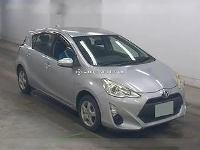 Toyota Aqua 2016, auction grade 3