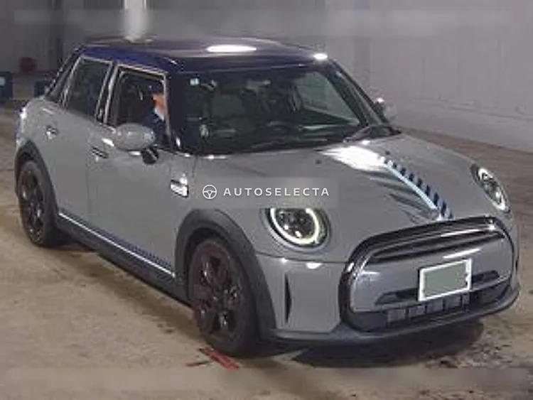 MINI 2022, photo 1 of 6