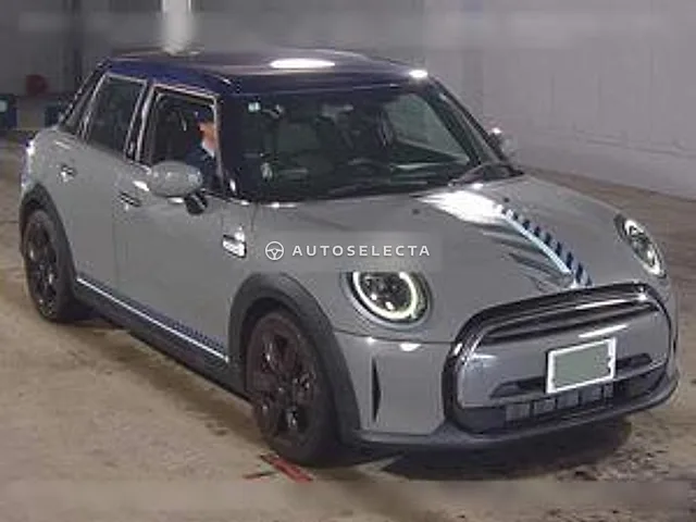 MINI 2022, auction grade 5