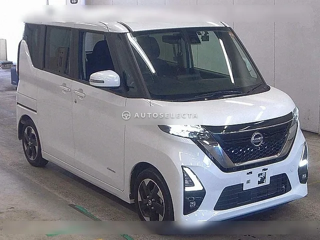Nissan Roox 2022, auction grade 4.5