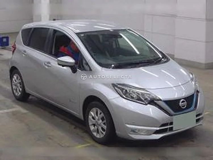 Nissan Note 2020, photo 1 of 6