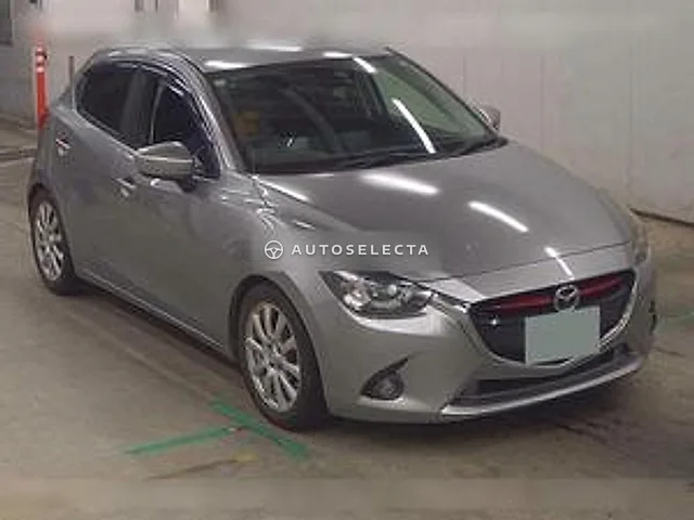 Mazda Demio 2016, auction grade 3.5