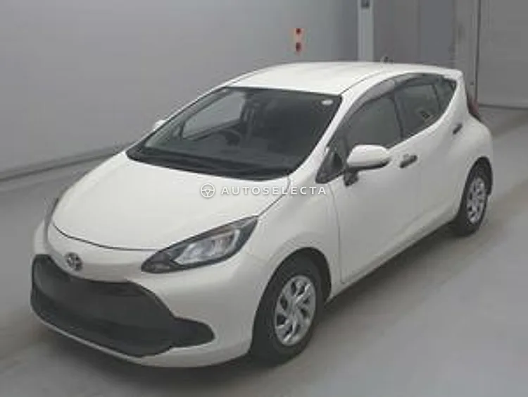 Toyota Aqua 2021, photo 1 of 1