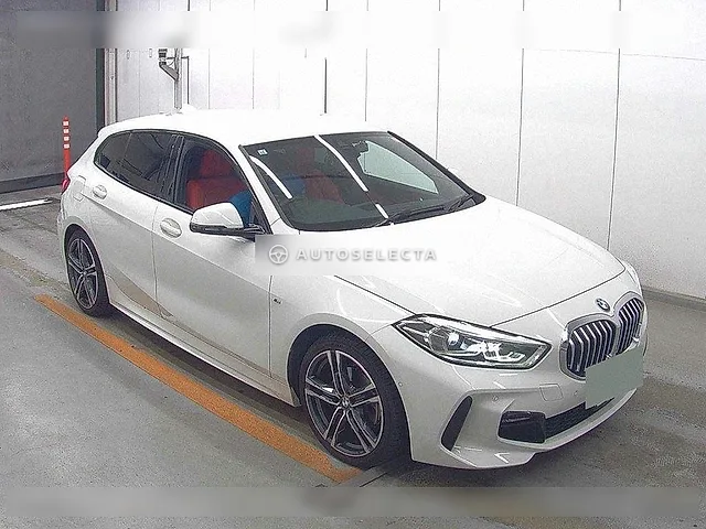 BMW 1 Series 2019, auction grade 4.5