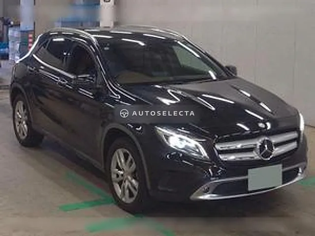 Mercedes-Benz GLA-Class 2015, auction grade 4.5
