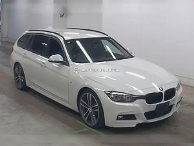 BMW 3 Series 2017, auction grade 4.5