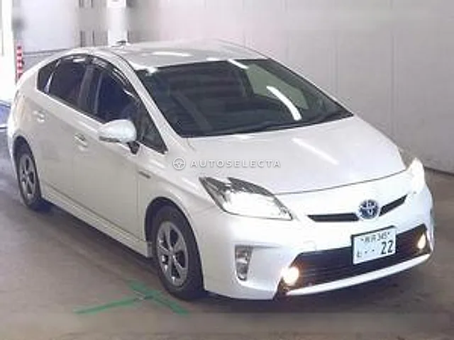 Toyota Prius 2012, auction grade 4