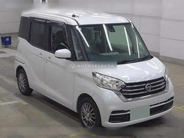 Nissan Dayz Roox 2017, auction grade R