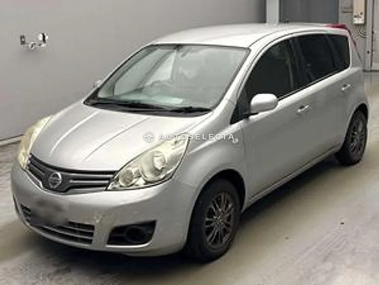 Nissan Note 2011, photo 1 of 1