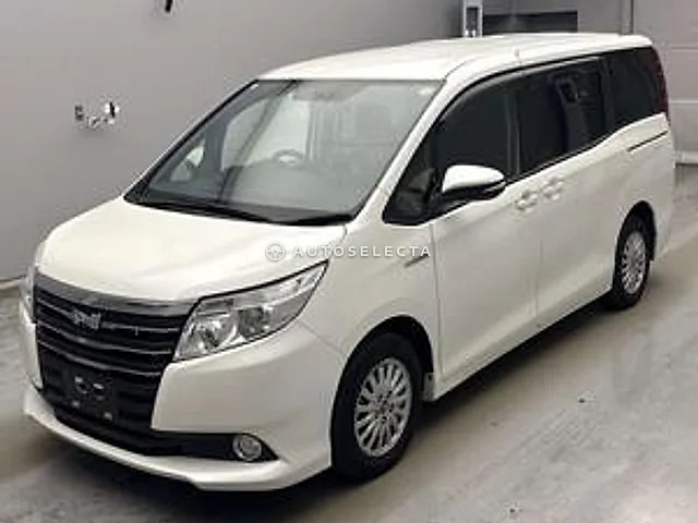 Toyota Noah 2014, auction grade R