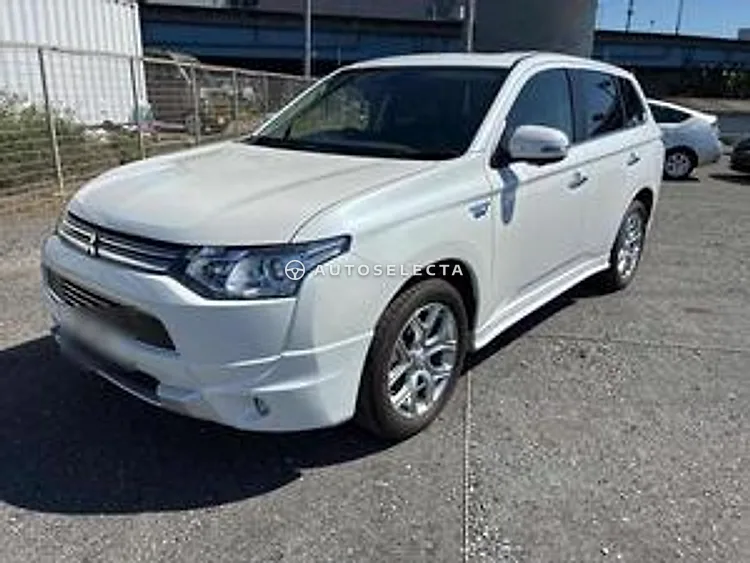Mitsubishi Outlander PHEV 2014, photo 1 of 2