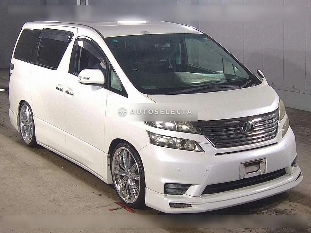 Toyota Vellfire 2011, photo 1 of 1