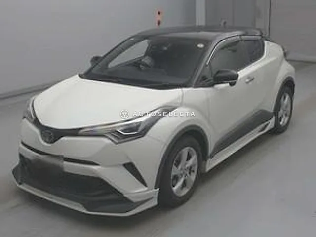 Toyota C-HR 2018, auction grade R