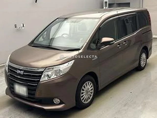 Toyota Noah 2014, auction grade RA