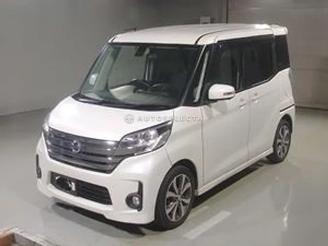Nissan Dayz Roox 2015, auction grade 4