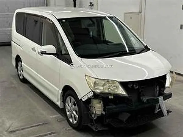 Nissan Serena 2012