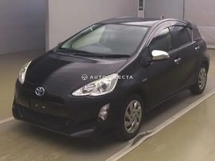 Toyota Aqua 2015, photo 1 of 1