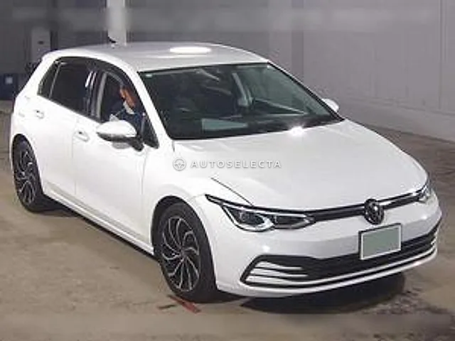 Volkswagen Golf 2023, auction grade 4.5